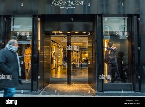 yves saint laurent outlets.